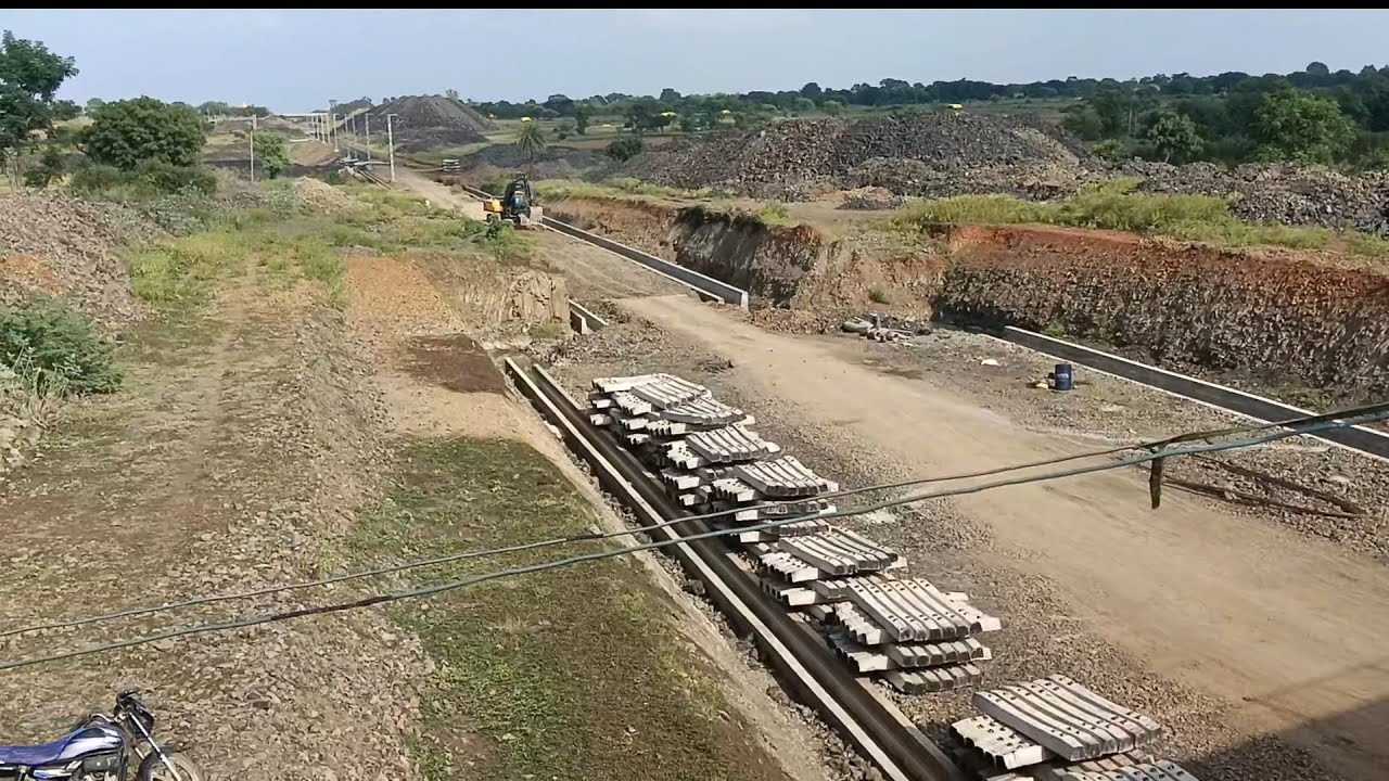 Rajghar se khilchipur ka section or newaj river bhi Ramganj Mandi Bhopal rail line 