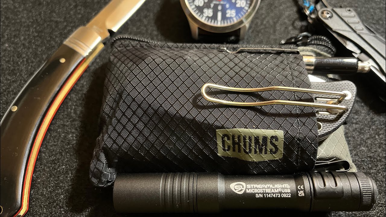 Chums Surfshorts Wallet