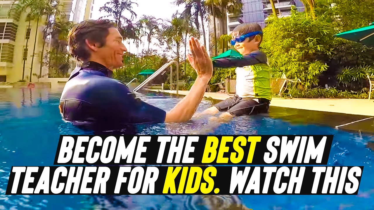 Kid learning how to swim independently - YouTube