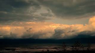 Ocean Sunset Timelaps : Cotton Candy Clouds Dance by the Shore