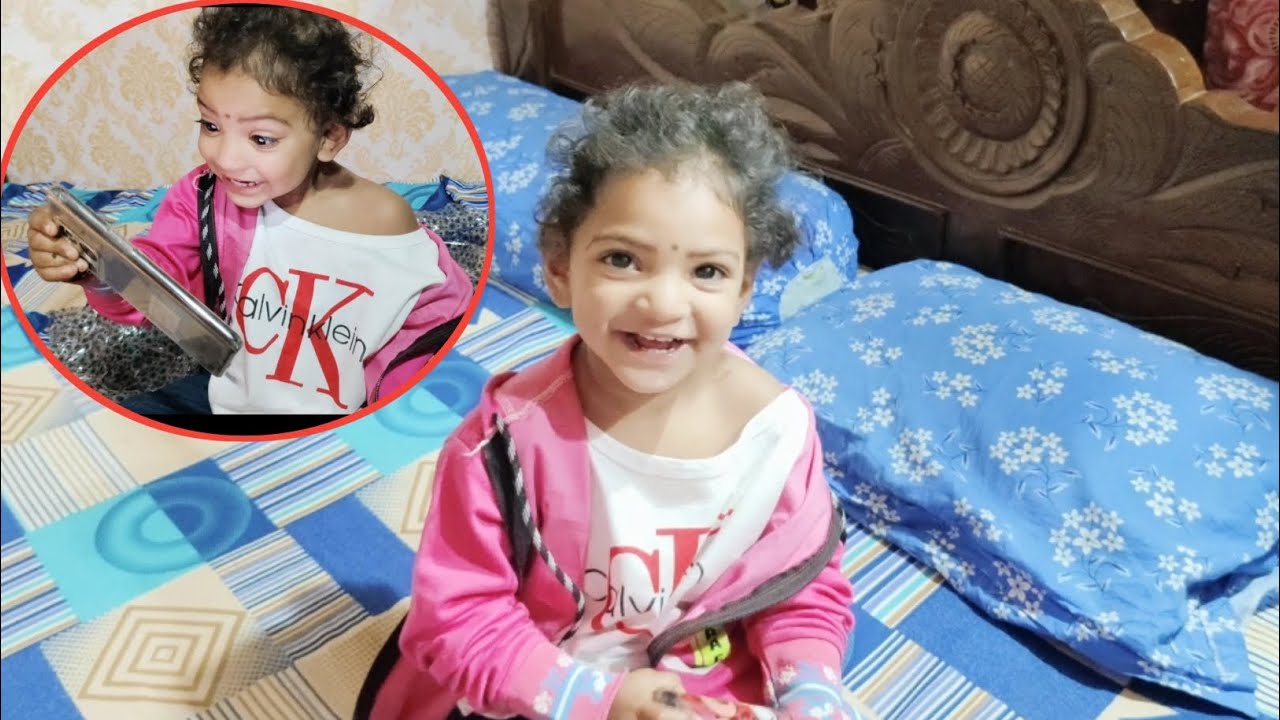 আজকে একটা খুশির খবর আছে |তাই সোনা'মার মুখে এত হাসি ফুটে উঠেছে।