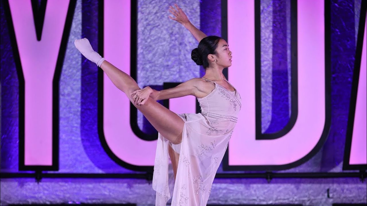 Kayla Mak // Tuesday