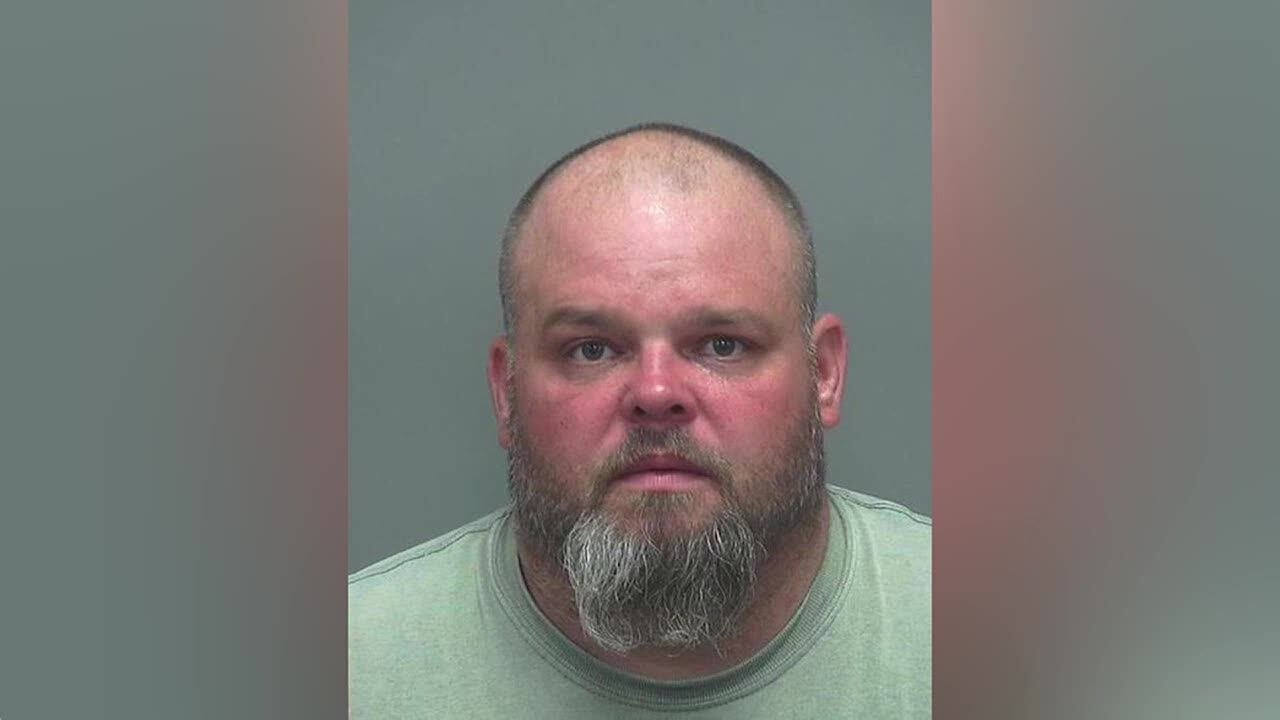 Janesville man accused of robbing gas station, police say - YouTube