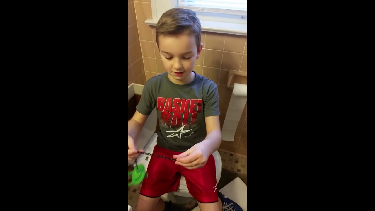 How to fix a leaking toilet flapper