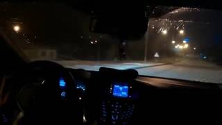 Karlı Yolda Yan Yan Ford Focus Mi̇toreyi̇z