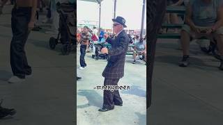 Groovy Un Dimanche Funday 🕺