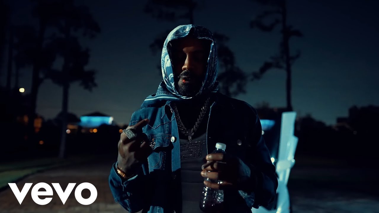 EST Gee ft. 21 Savage & Key Glock - Hold Up [Music Video]