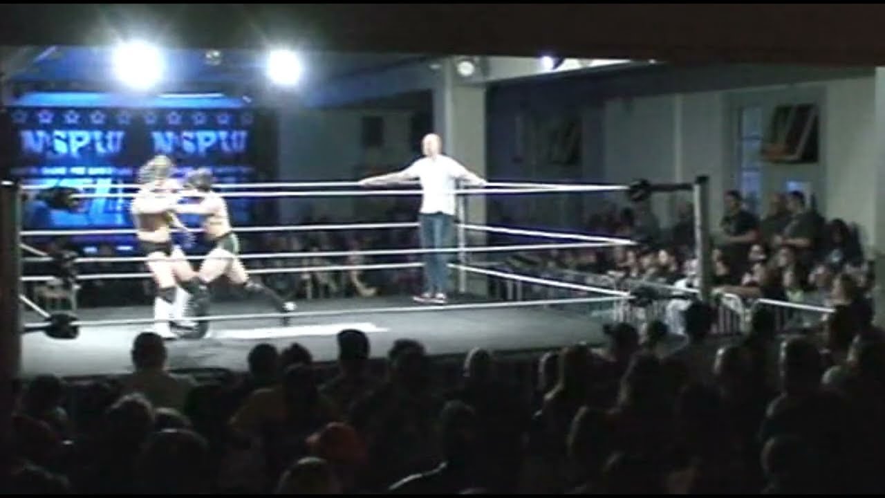 Deuxième Combat (VS) : Alex Sauvageau Contre Shawn Martel. Show de lutte de la FCL du 8 Fevrier.