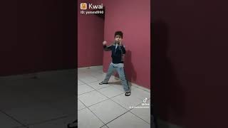 Tentando Dançar,Kkk