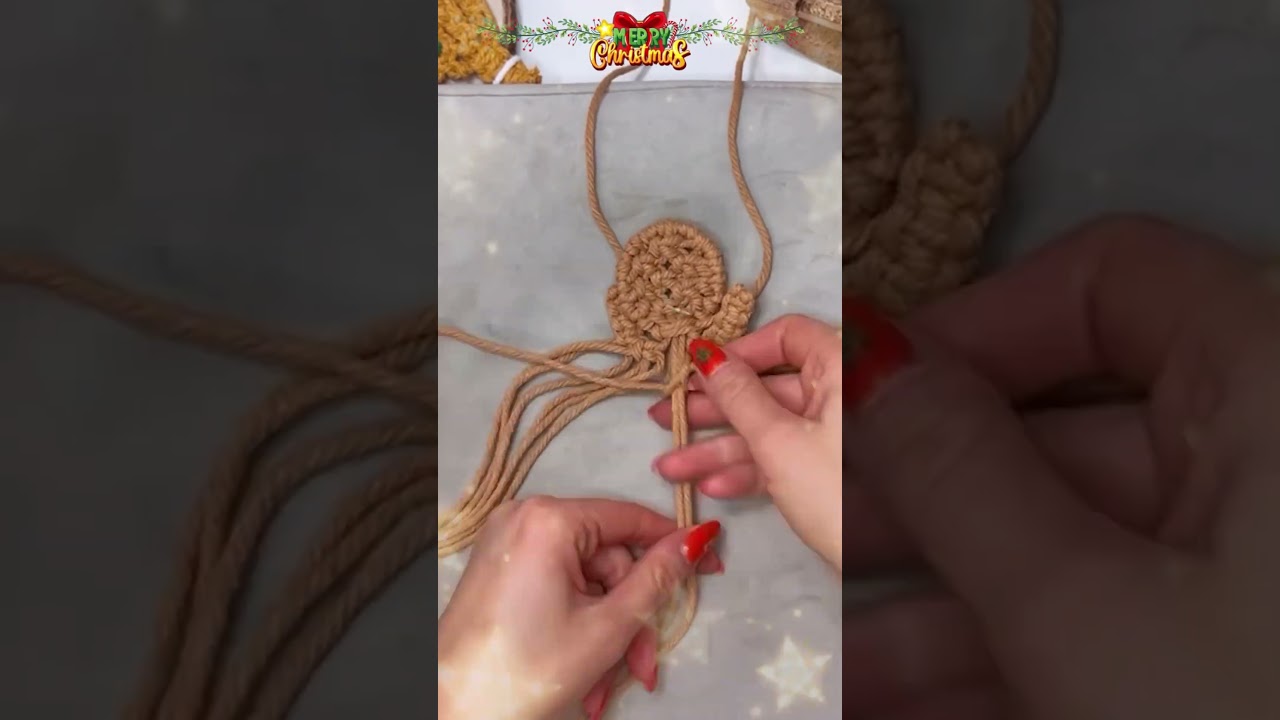 Gingerbread man 🎄 step by step tutorial on my channel ❤️ #alliwantforchristmasisyou #diy