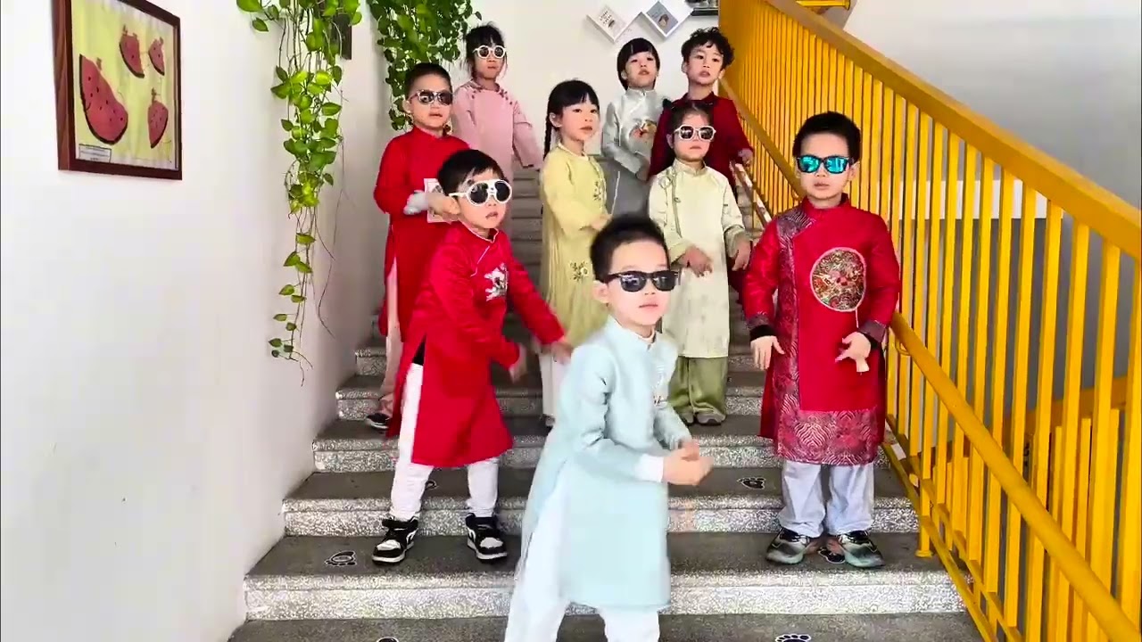 Múa “Vạn Sự Như Ý” - Lớp BM1 trường mầm non Bình Minh - Yên Hoà - Cầu Giấy