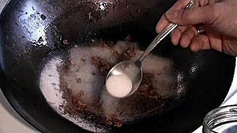 How To Clean And Restore A Burnt Wok   (Seasoning A Carbon Steel Wok)   How To Make A Wok Non-Stick