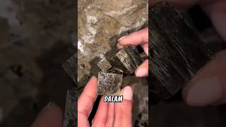 Penemuan Batu Pirit Berbentuk Kubus 