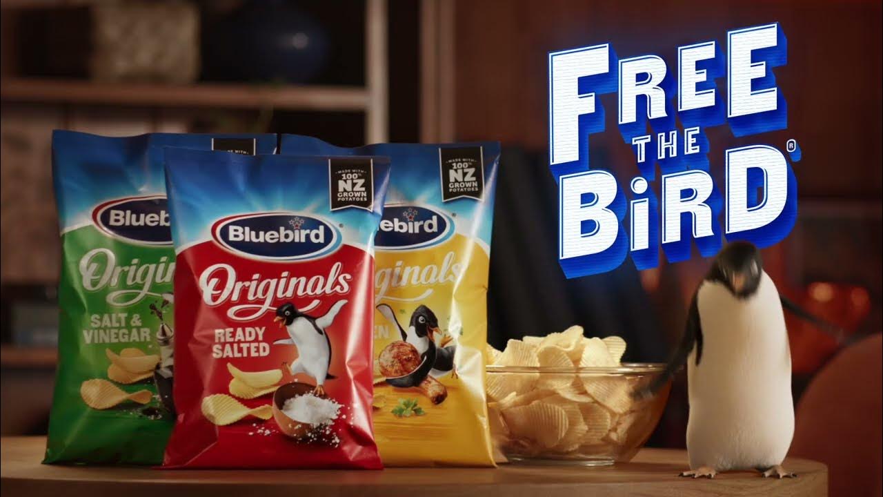 Bluebird Free The Bird Pool Mix 15" - Advert for Bluebird Chips, with CGI penguins and people playing on a pool table.