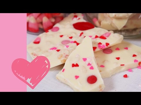 white-chocolate-valentine's-bark-|-valentine's-day-edible-gifts