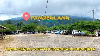 THE ROAD TO THE CIHUNJURAN MANDALAWANGI PANDEGLANG TOURIST DESTINATION