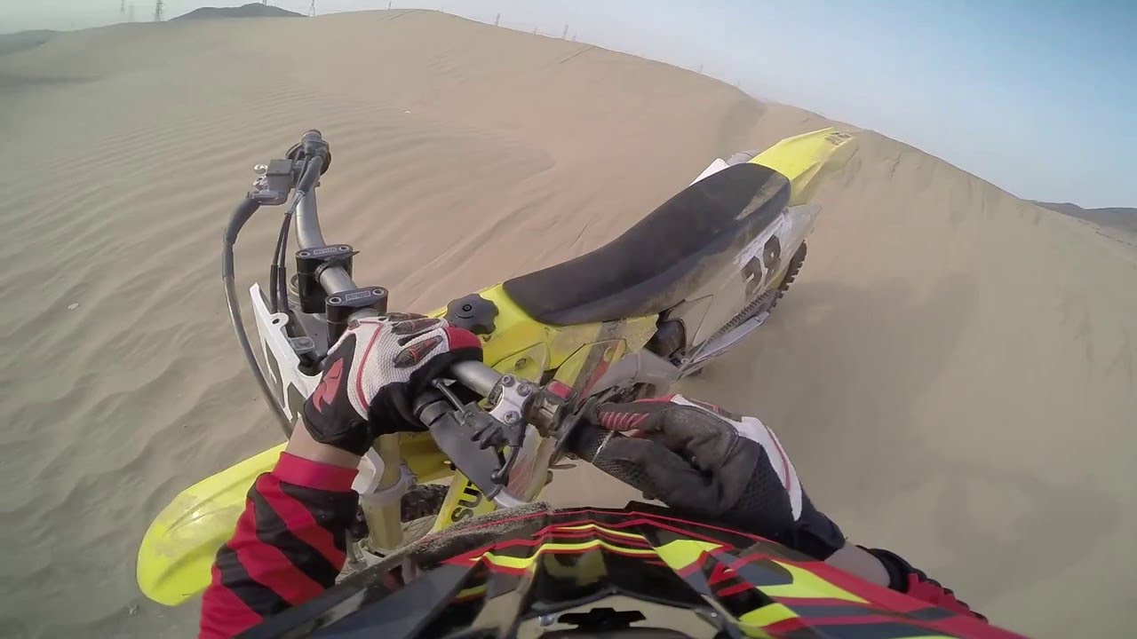 When you ride a dirt bike on the sand for the first time... YouTube
