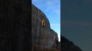 8m Highball in Scottish Highlands | Bouldering vs Trad Climbing 🧗 #Shorts