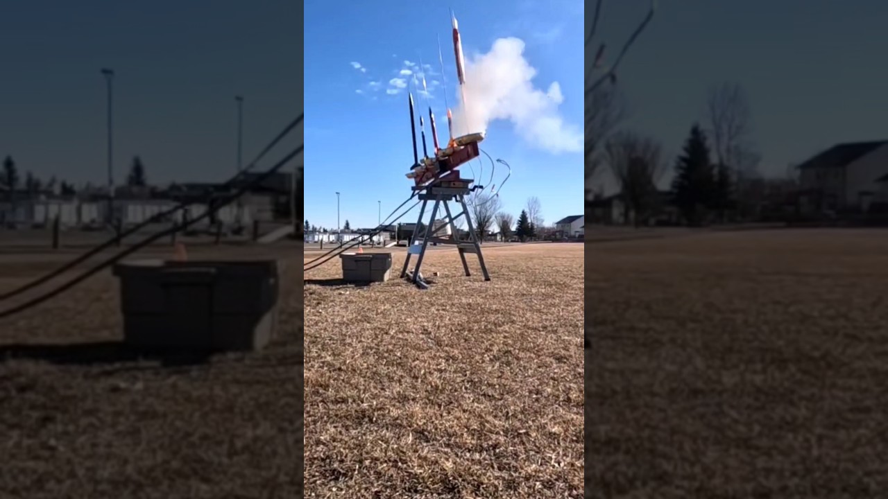 Estes NASA SLS model rocket launch 