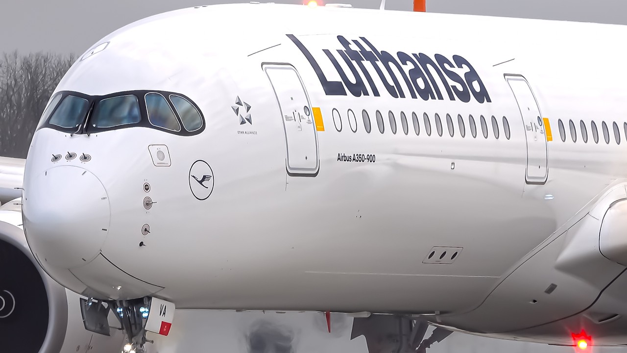 4K SPECTACULAR TAKEOFF and LANDING at MUNICH AIRPORT | PLANESPOTTING at MUC A380 A350 787 777