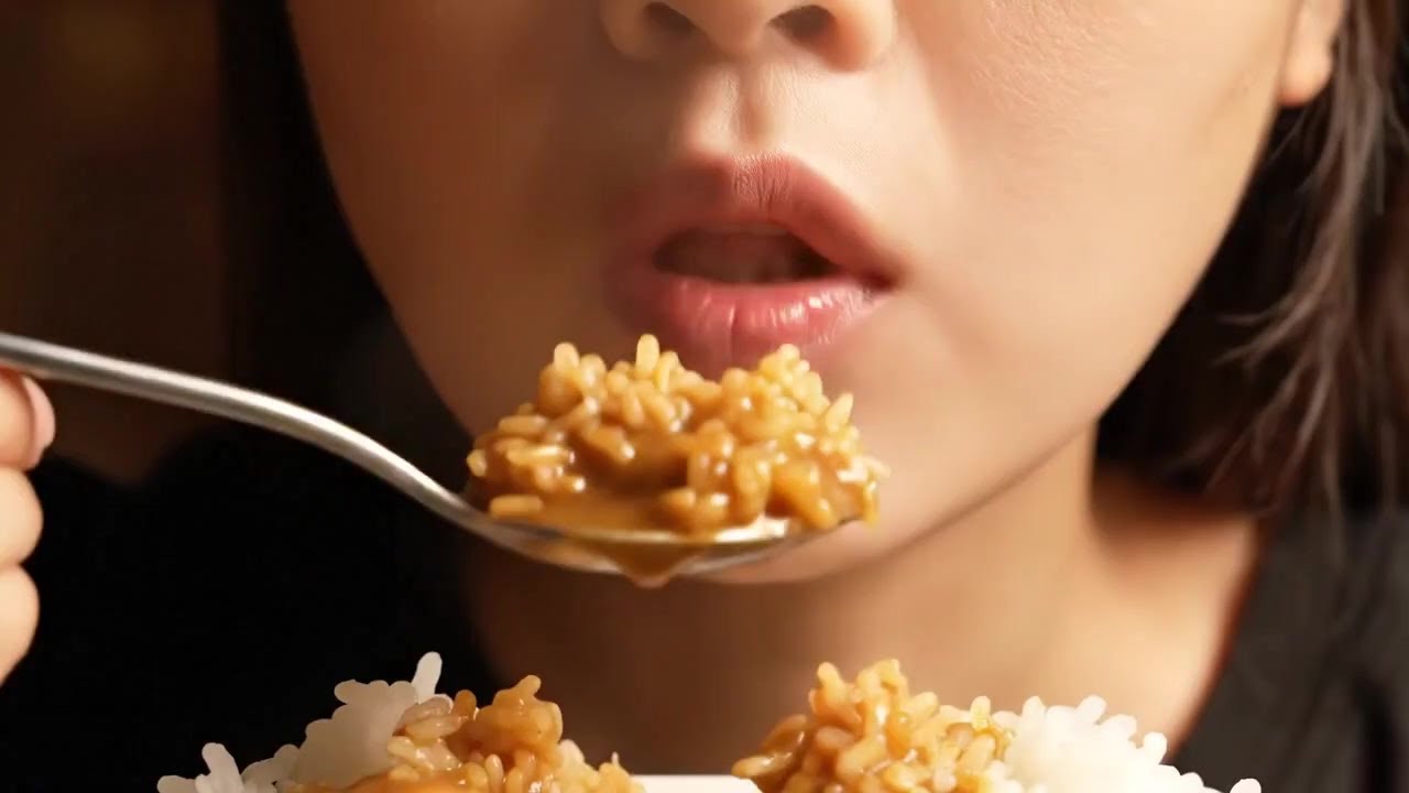 [ASMR] Authentic Japanese Curry Rice: From Stainless Pot to Plate | Binaural Cooking & Eating