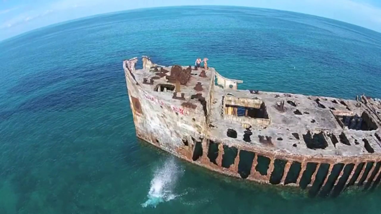 Awesome Jump Off Sunken Ship In Bimini Bahamas