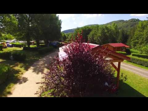 Video-thumbnail van Camping L