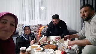 Kuzenimle sahur yaptık🥰Nail le pazara kar eşliğinde yürüyüş