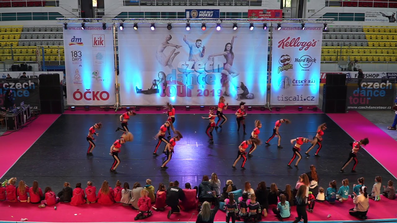 38. Taneční skupina Aktiv - Red Shock