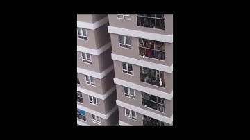 Người Hùng Cứu Bé Gái Rơi Từ Tầng 12 A Chung Cư"Nguyễn Ngọc Mạnh"