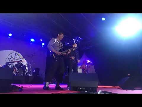 MENGGAPAI CITA-CITA - RAFA SABQI | Official Music Video