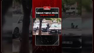 Yağmur Altinda Arabasini Yikadi Ğmur Ündem Ürkhaber