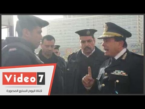 بالفيدو.. حكمدار العاصمة لمجند: " نموت نفسنا فى الشغل وماحدش يلمس سائح أو يضايقه "