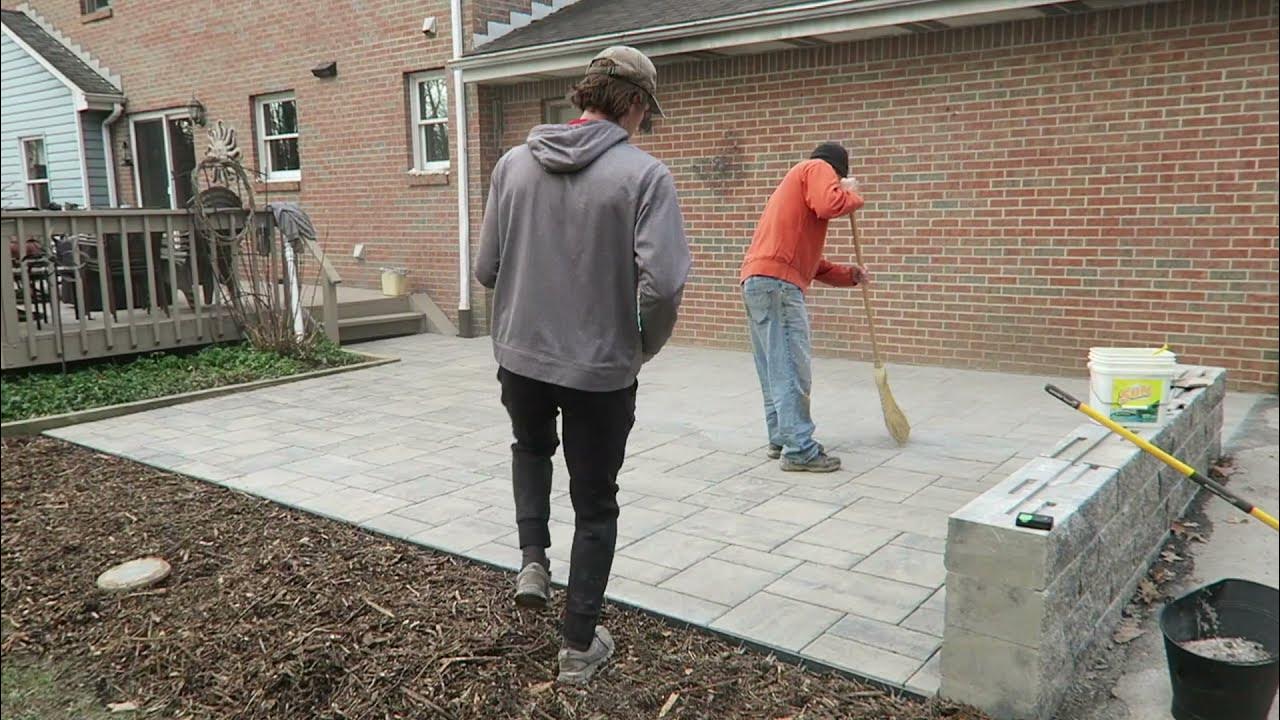 300-sq-ft-backyard-paver-patio-build-how-to-youtube