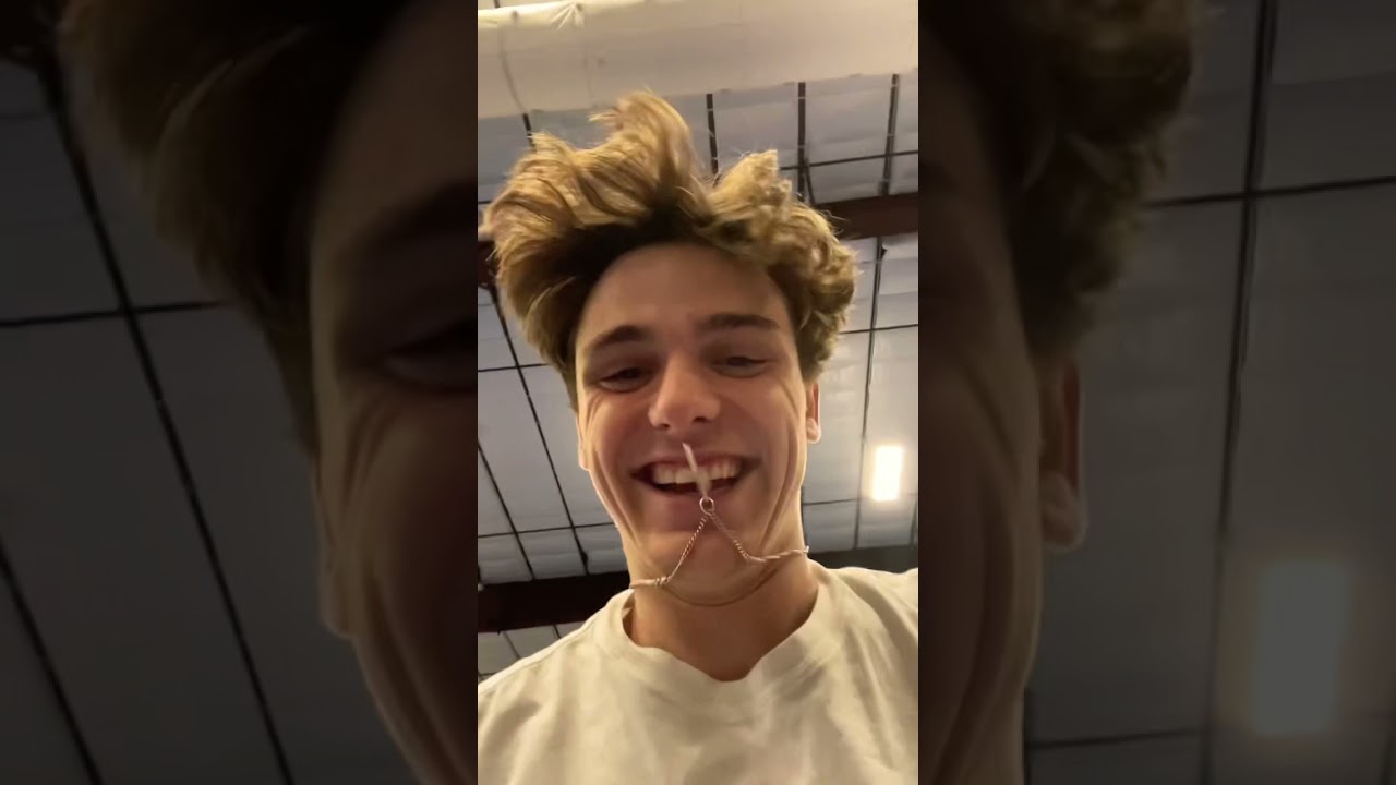 POV : My face while I do a backflip in slow motion - 