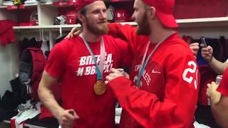 Празднование хоккеистами победы на олимпийских играх 2018 в раздевалке и в автобусе / без цензуры