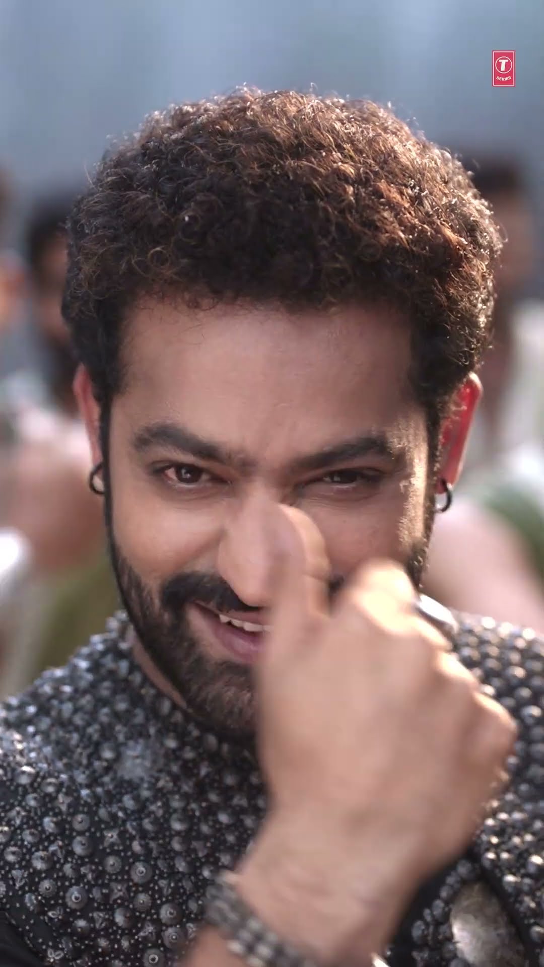 #trending #Daavudi #దావూదీ #Devara #NTR #janhvikapoor #anirudhravichander #outnow #ytshots