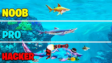 NOOB vs PRO vs HACKER - Hungry Shark World
