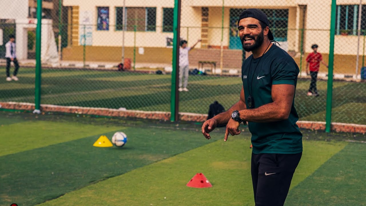 ازاي تتعامل مع الكور الهوائية لو انت مدافع 👌💪