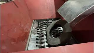 : Primary shredding solution for waste tyre recycling machine