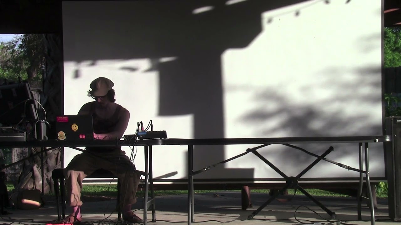 Gitliano at Squared Wave on March 13, 2024 at 4th Ave. Food Park, Gainesville, FL