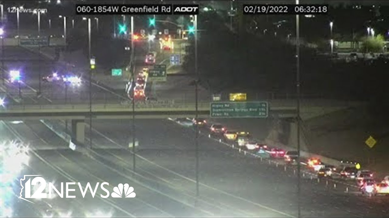 Fatal crash closes US 60 temporarily in Mesa - YouTube
