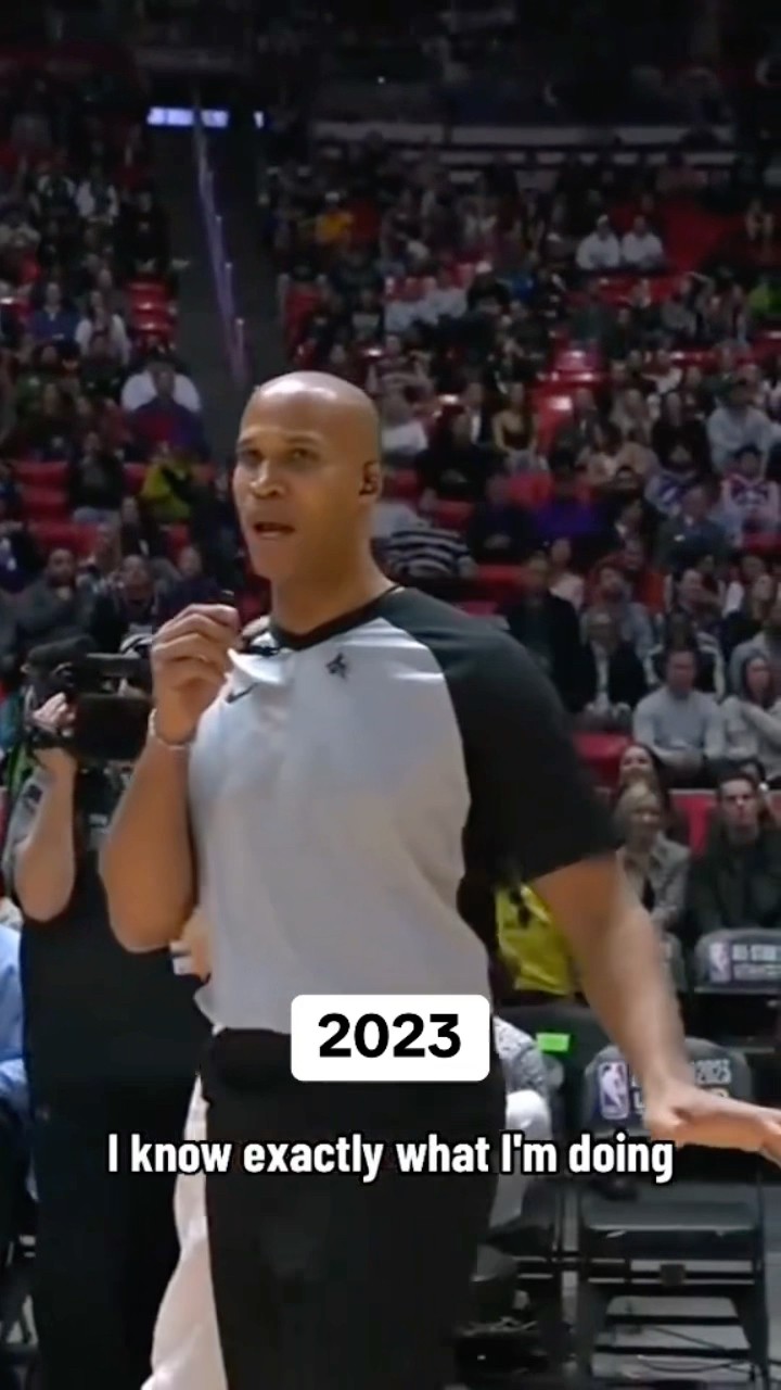 When Richard Jefferson was secretly dressed as a ref ?