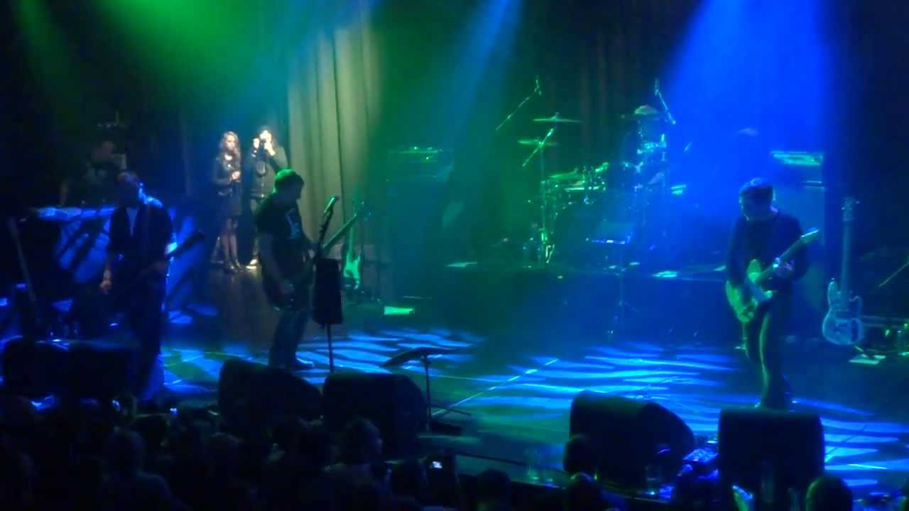 PETER HOOK & THE LIGHT - SHE`S LOST CONTROL - LIVE @ GRAUZONE FESTIVAL AMSTERDAM 31.01.2014 PT 2.