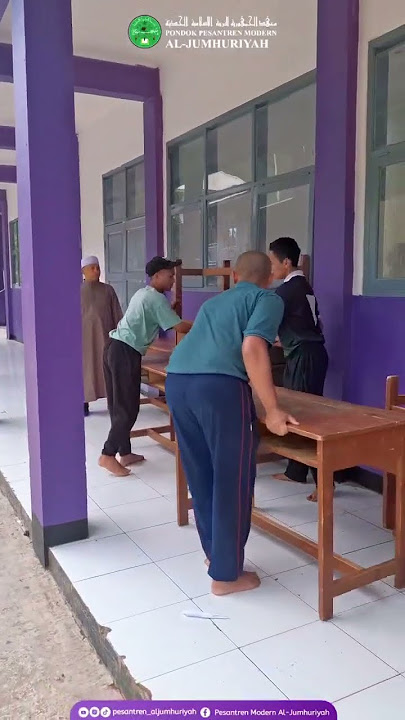 Maasya Allah..Disela kesibukannya Abi selalu memeriksa kebersihan,ketertiban dan keamanan pondok🥹🥰