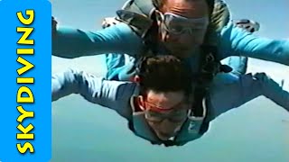 Skydiving - Great Barrier Reef, Australia (Archive from 1994)