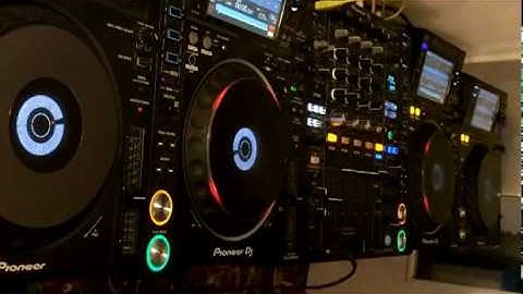 KiNK Session: Polyrhythms with CDJs