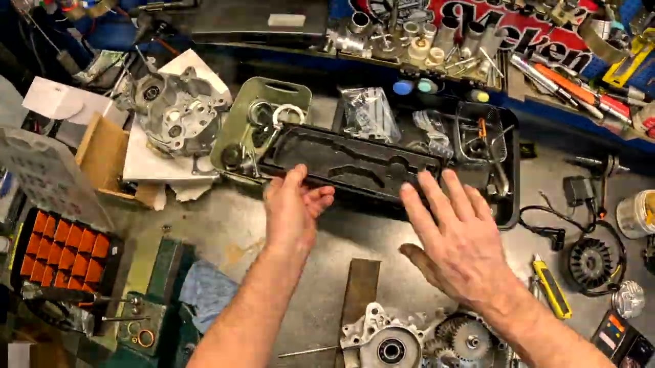 Puch 4 vxl Montering växellåda i detalj samt test med Agge S3V cylinder