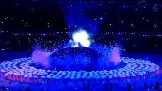 Stephen Hawking opens London 2012 Paralympics.