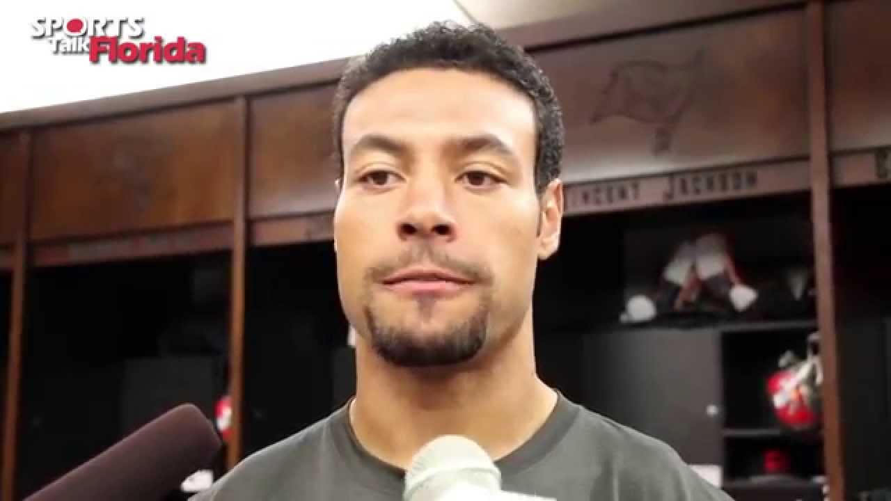 nfl news Vincent Jackson Gives High Praise to Louis Murphy and Mike Glennon
